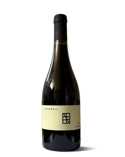 photograph of wine bottle