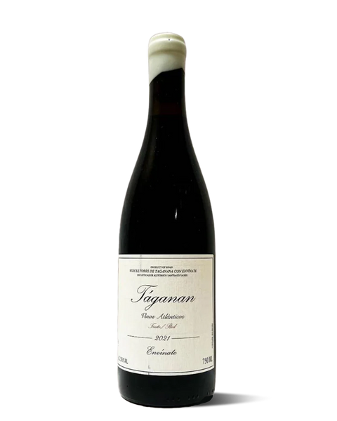 photograph of wine bottle
