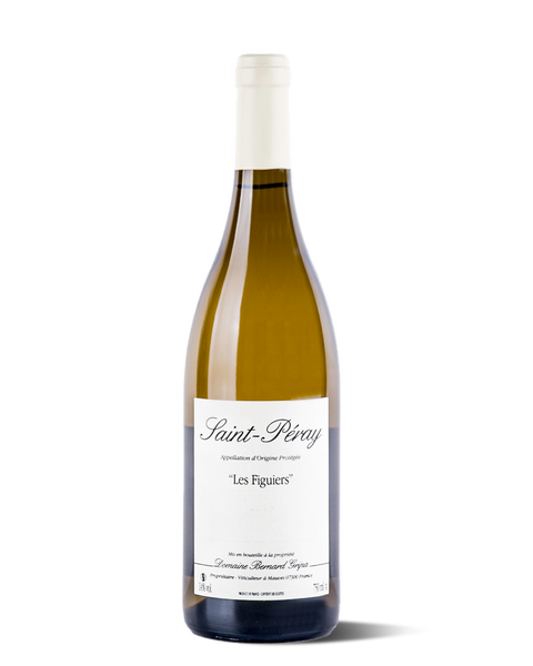 photograph of wine bottle