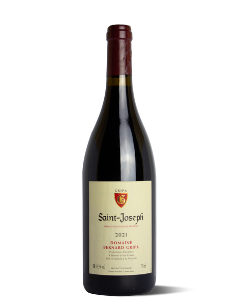 photograph of wine bottle