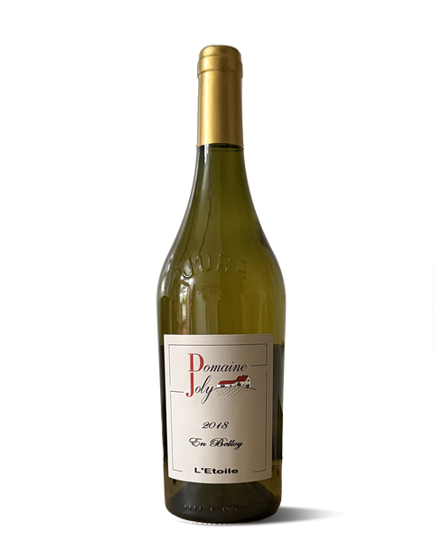 photograph of wine bottle