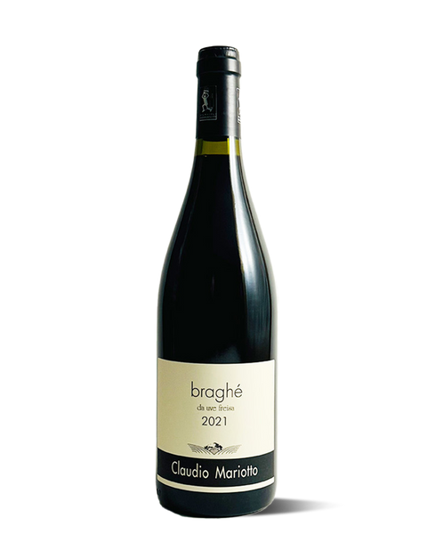 photograph of wine bottle