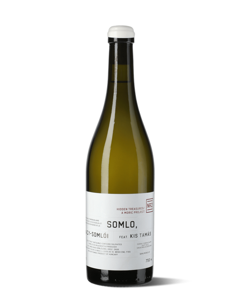 photograph of wine bottle