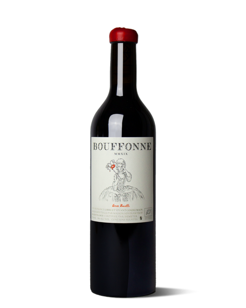 photograph of wine bottle