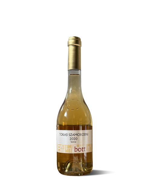 photograph of small wine bottle