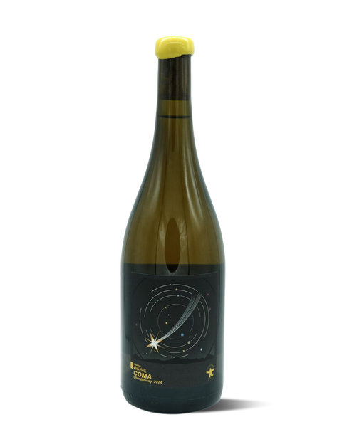 photograph of wine bottle