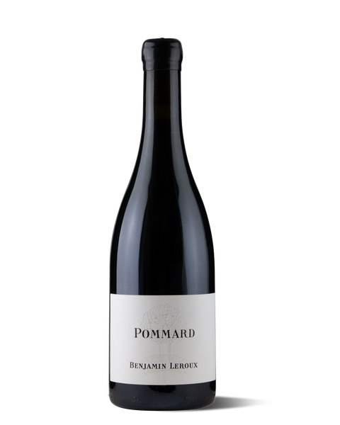 photograph of wine bottle
