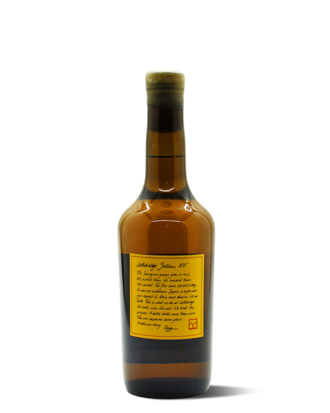 photograph of Jura style wine bottle