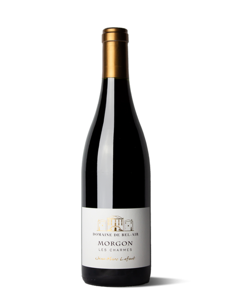 photograph of wine bottle