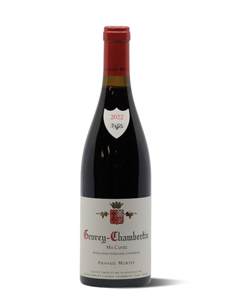 photograph of wine bottle