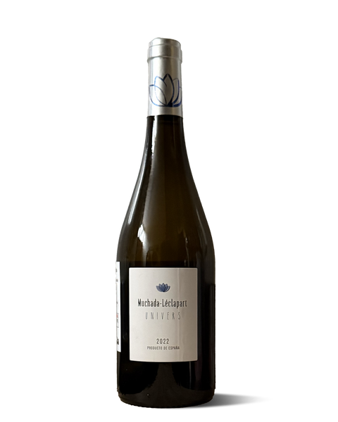 photograph of wine bottle