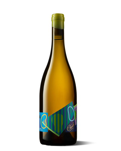 photograph of wine bottle