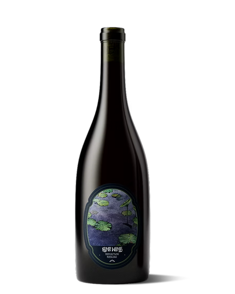 photograph of wine bottle