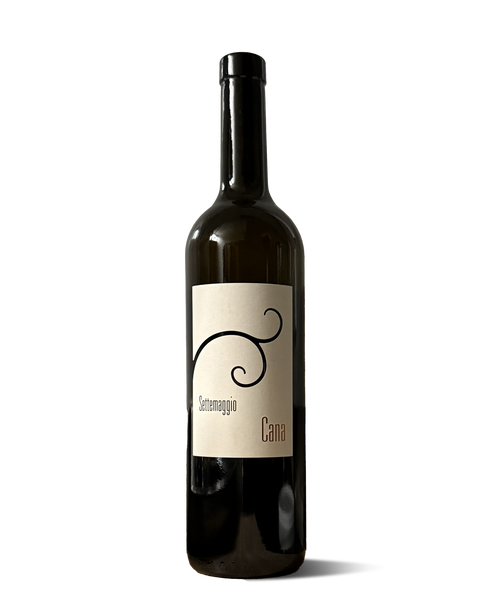 photograph of wine bottle
