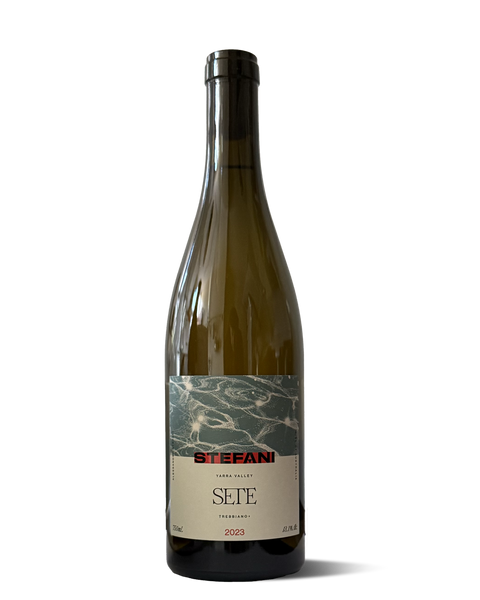 photograph of wine bottle