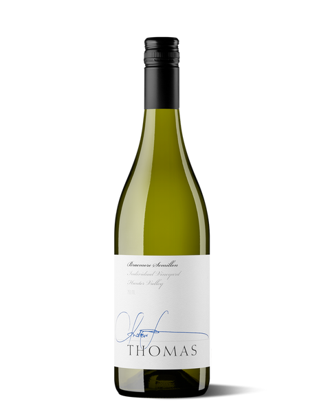 photograph of wine bottle