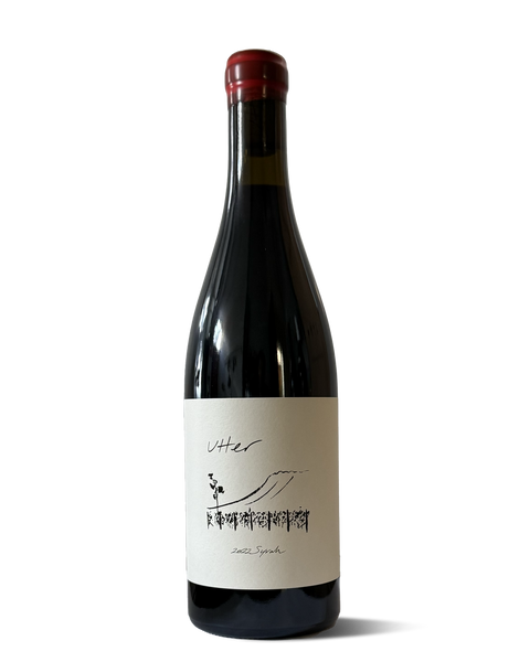 photograph of wine bottle